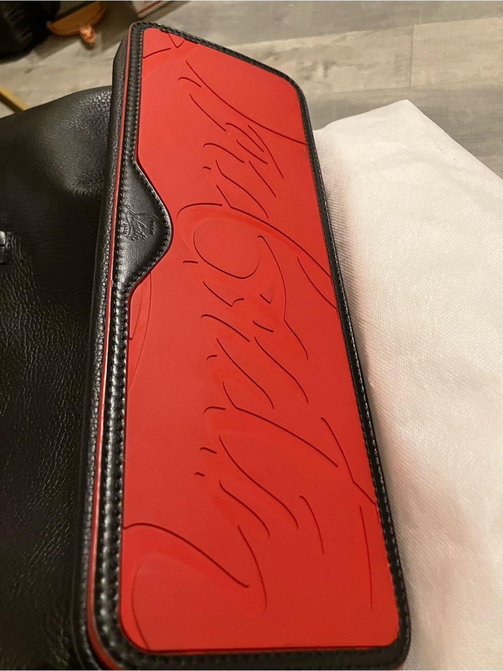Christian Louboutin Cabata Black Stud-Trim Leather Tote and Pouch Authenticated - Picture 5 of 13